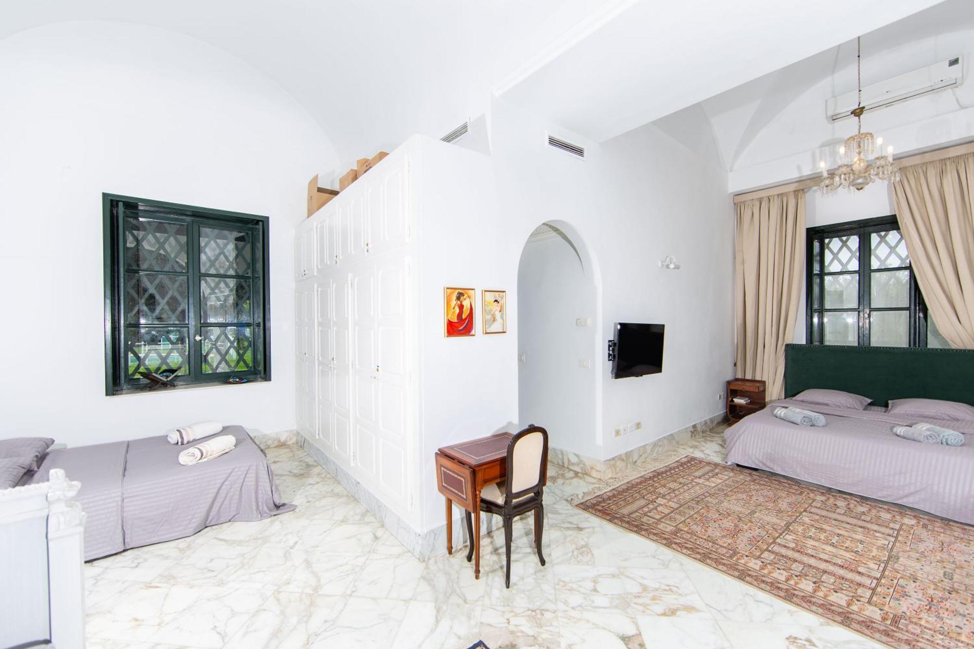Appartement Prive Dans Une Grande Maison D'Hote La Marsa Eksteriør bilde